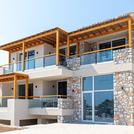 Meli Apartments Paleochora Екстериор снимка