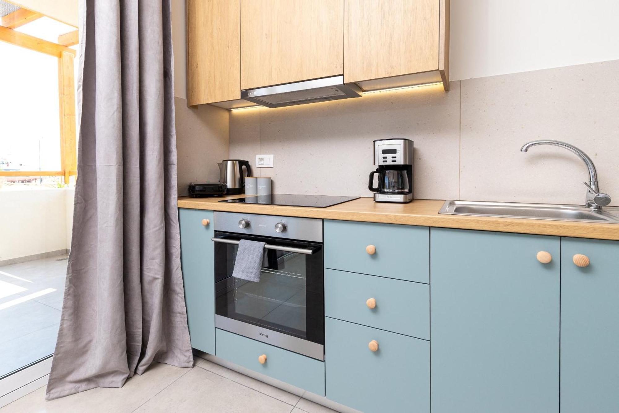Meli Apartments Paleochora Екстериор снимка