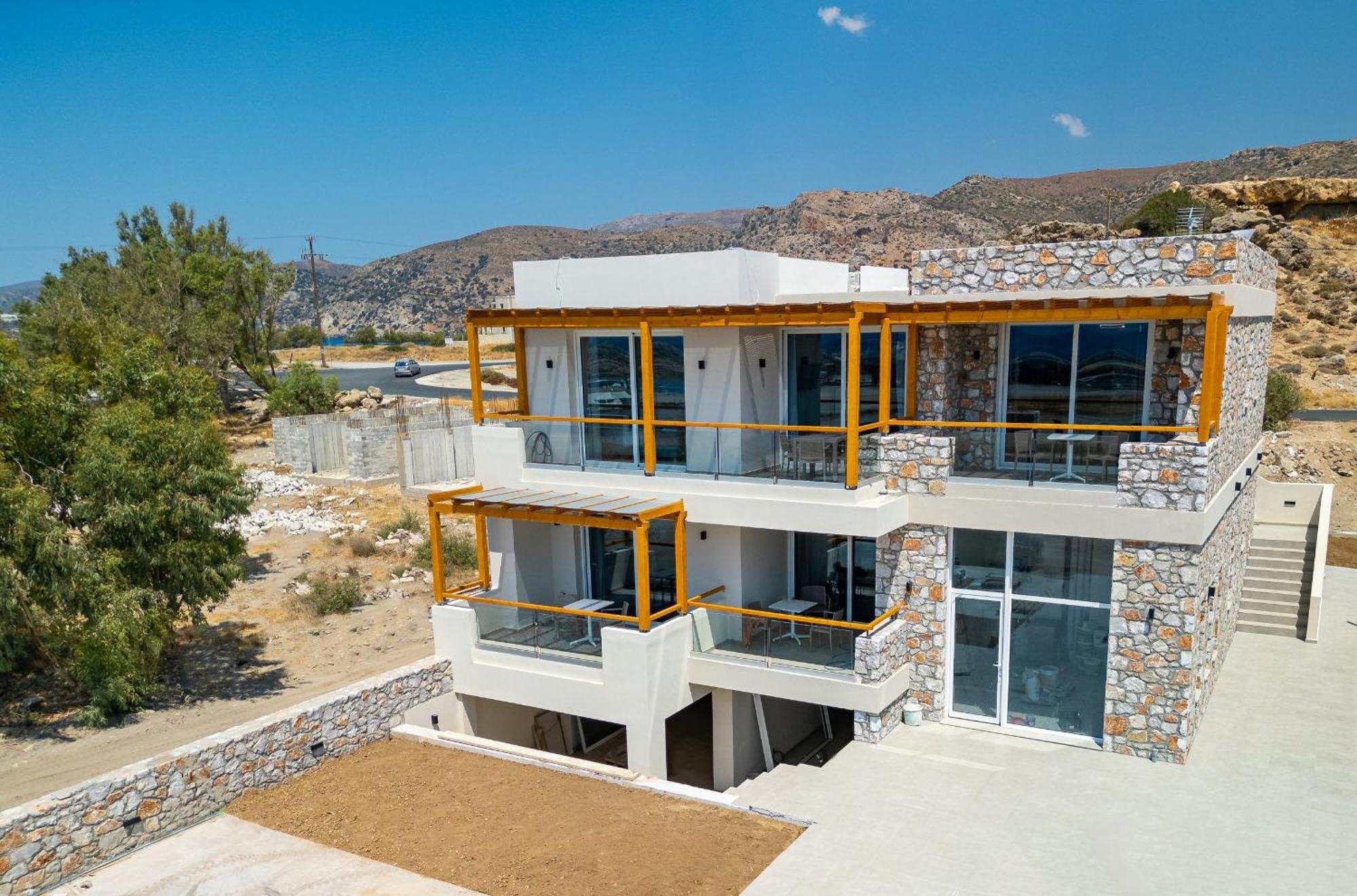 Meli Apartments Paleochora Екстериор снимка